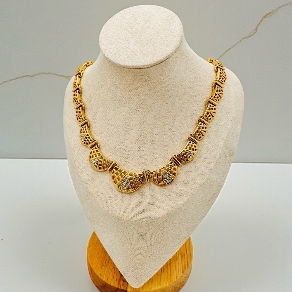 Vintage Gold Tone Open Lattice Collar Design Necklace with Rhinestones
